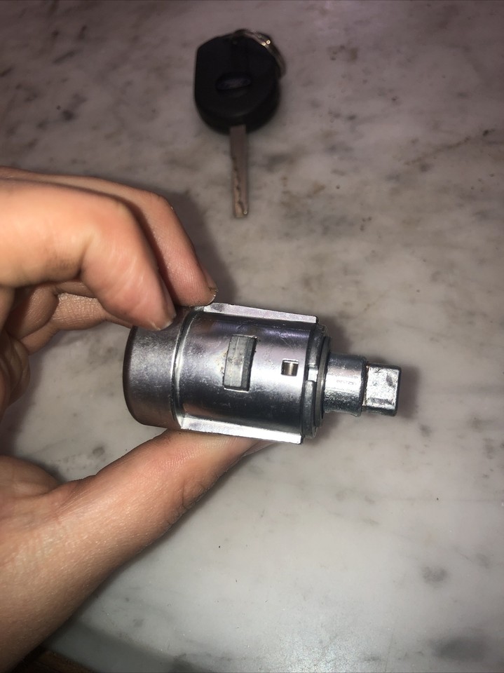 20132016 ford escape lock cylinder with key eBay