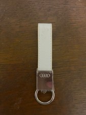 Audi Key Chain Novelty White Leather Gecko Mark