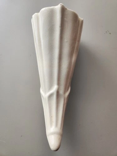 Vintage Ivory McCoy Shawnee Pottery Cornucopia Wall Pocket