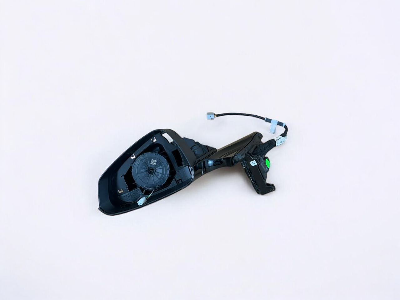 ✅201+ Tesla Model S Plaid Left Side Mirror Assembly w/o Mirror 1622232