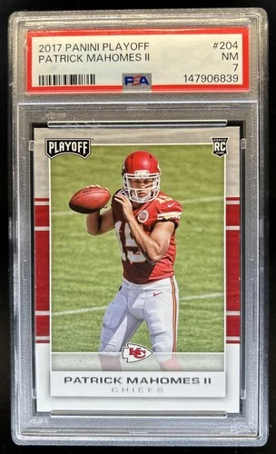 2017 Panini Playoff Patrick Mahomes II RC Rookie #204 Chiefs PSA 7