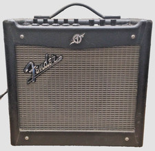 Amplificador Fender Mustang V.2