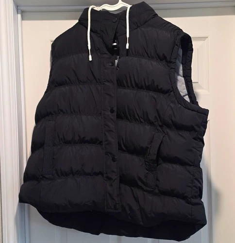 Wantdo Men's Black Hooded Puffer Vest Insulated Button & Zipper 3XL Big & Tall - product listing photo