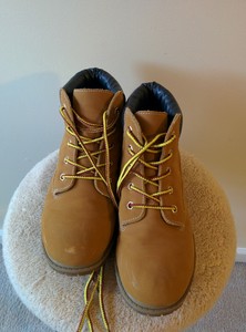 trail guide boots