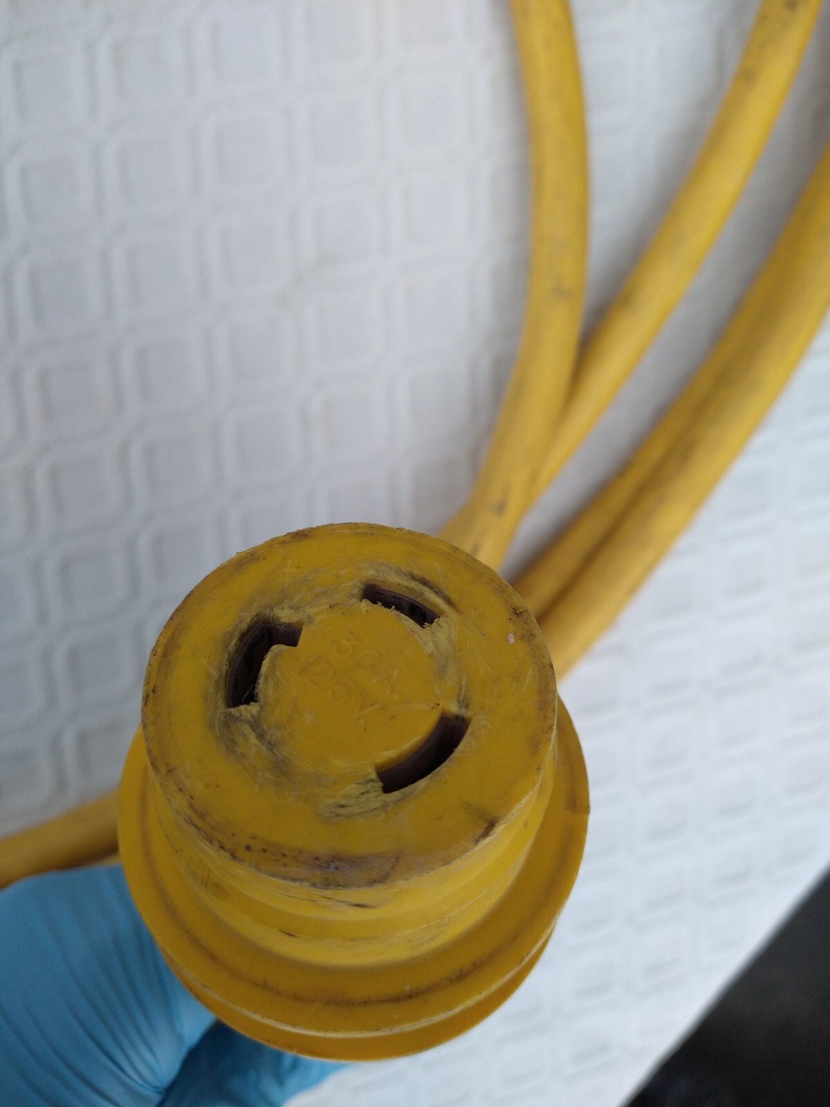 MARINCO 30A 125V 25' foot. Marine RV Trailer Shore Power Boat Cord