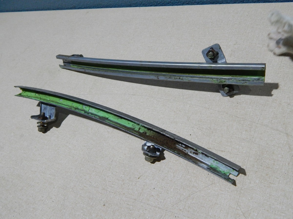 98 99 00 01 02 Escort ZX2 Left Driver Window Glass Track Guides | eBay