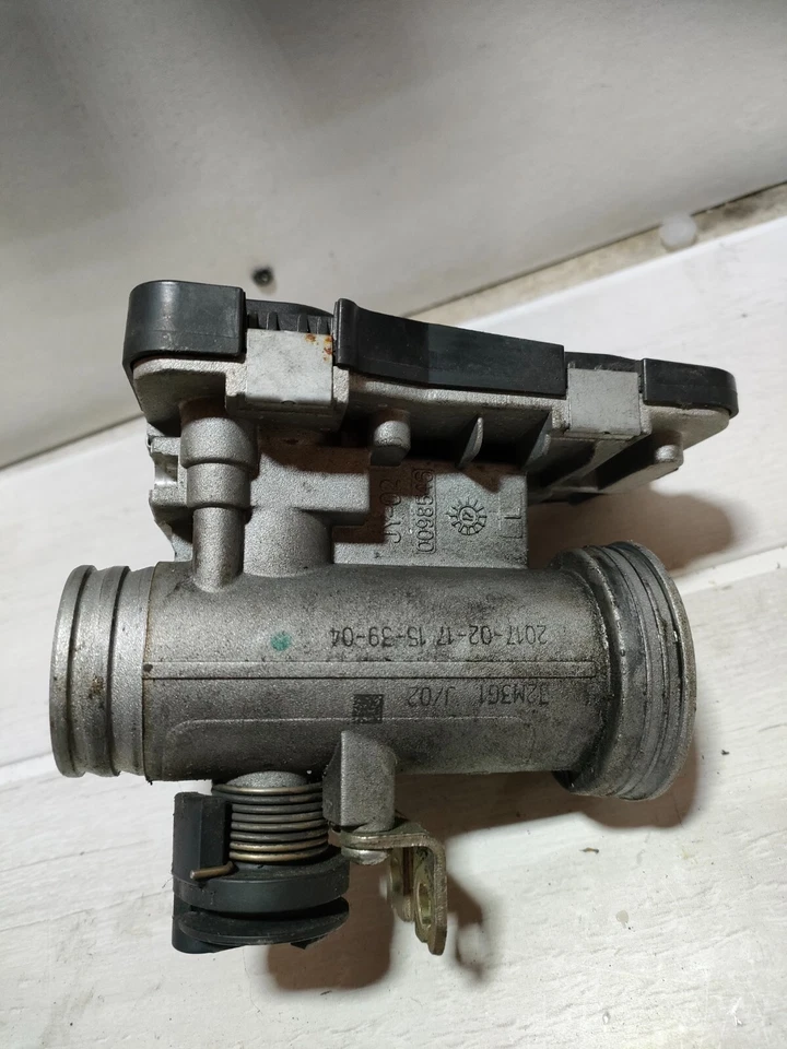 corps d injection aprilia 125 tuono 4t 2019 - Photo 3/3