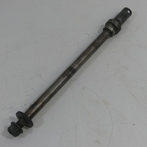 Yamaha XJ 900 Diversion 4KM EZ:95 Hinterachse hinten 35906