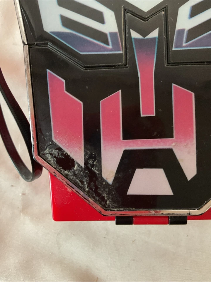 Radio personal AM/FM Transformers Optimus Prime 1984 Hasbro de colección logotipo funcional Foto 3 de 4