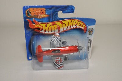 V 1:64 HOTWHEELS PLANE MADD PROPZ RED MINT ON CARD
