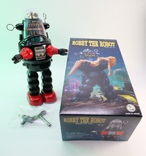 Osaka Tin Toy ROBBY THE ROBOT Wind up Tin figure with box Japan 2000