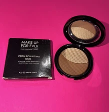 Make Up For Ever Pro Sculpting Duo Undetectable Face Coutour 02