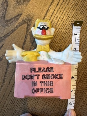Vintage 1988 ~ PLEASE DON'T SMOKE IN THIS OFFICE 4.5'' Ceramic Figurine Lynn 1988