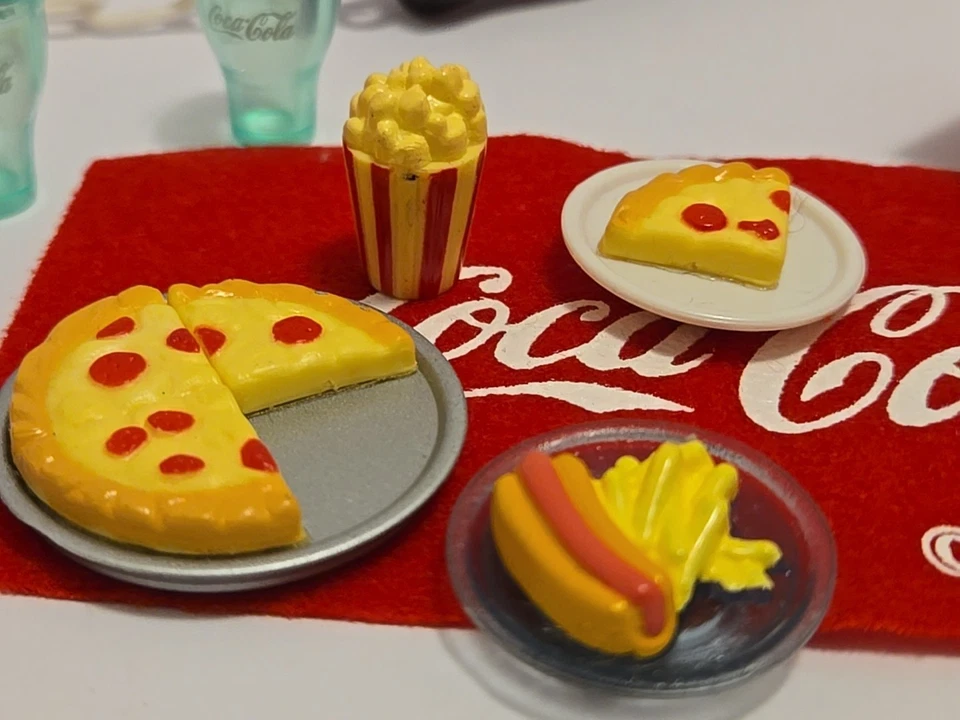 Lot Of 4 Vintage Coca-Cola Polar Bears - Image 4 of 4