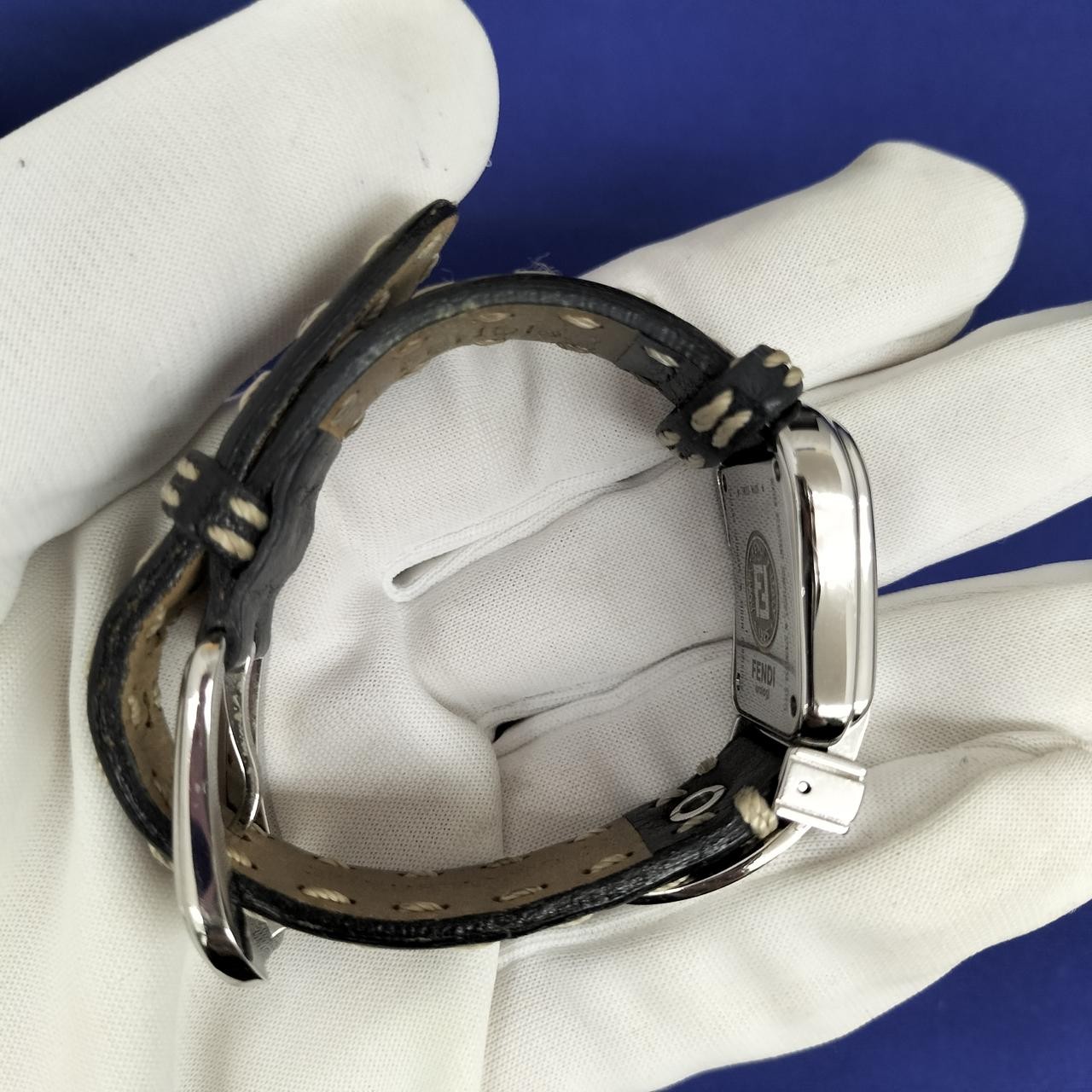 FENDI Quartz Women's Watch 38mm Leather Band Used thumbnail 5