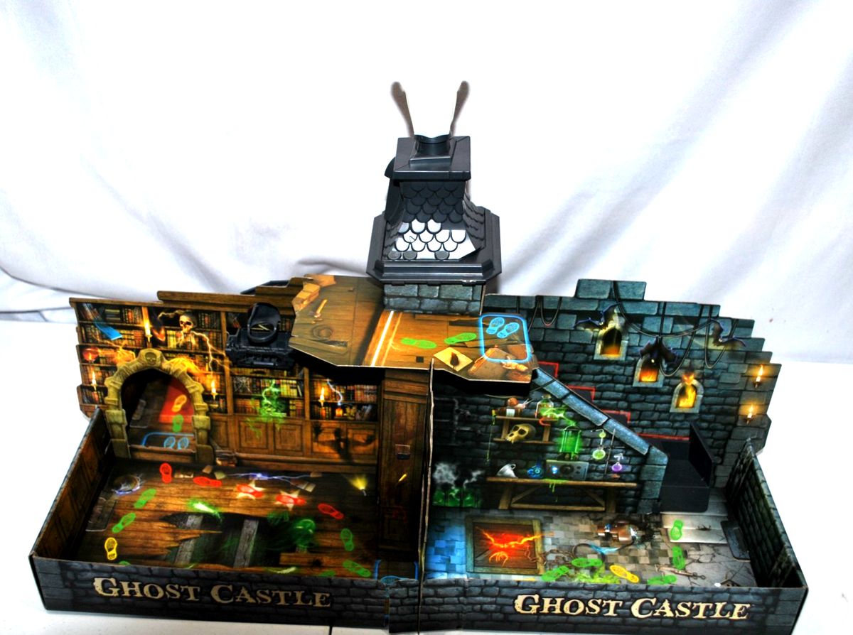 Ghost Castle Board Game 100% Complete 2020 Buffalo Games Haunted
