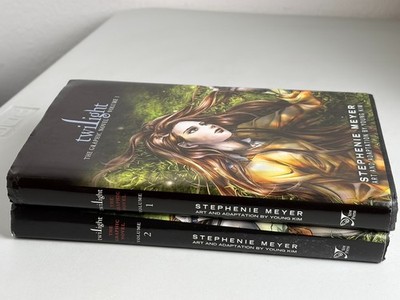 Twilight Graphic Novels Vol 1 & 2 Stephenie Meyer OOP HC *read* | eBay
