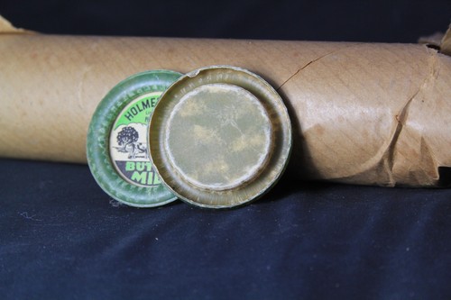 Vintage Roll of Roughly 80 Butter Milk Caps From Holmes Dairy Linden, NC Rare - Picture 3 of 5