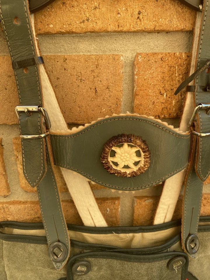 Correas ajustables de cuero de gamuza para niños alemanes vintage Foto 3 de 4