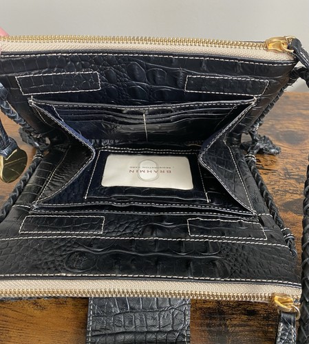¡Nuevo! Bandolera tejida Brahmin para mujer bolso de mano delgado beige y negro herrajes dorados - Imagen 10 de 17