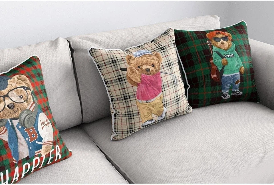 Fluffy Velvet Christmas Pillow Cover - Adorable Teddy Bear Design 45x45 cm - Image 4 of 4