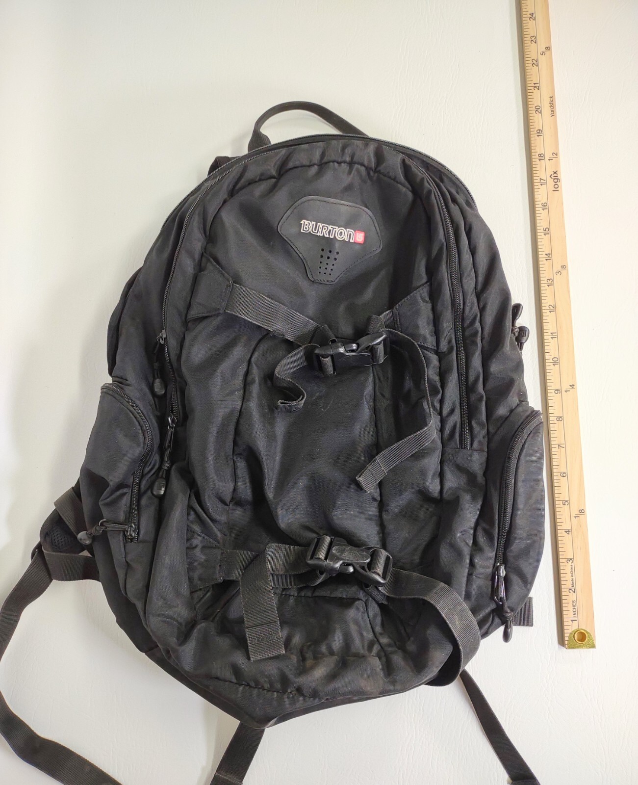 Burton Snowboard/Skateboard Backpack Black Red Hiking Laptop Bag Outdoors