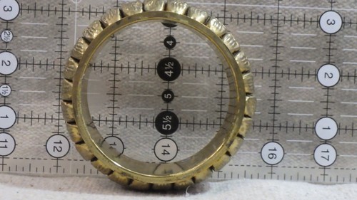 Vintage holloware brass bangle bracelet 2.5" inside across - Afbeelding 3 van 5