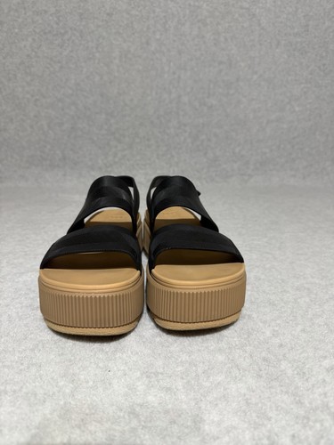 Woman's REEF Water Vista Higher Platform Sandals Black/Tan  Size 9
