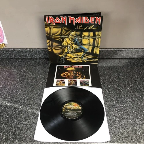LP VINYL IRON MAIDEN ALBUM PIECE OF MIND 1983 UK 1ST PRESS EMA 800 EX+/EX+