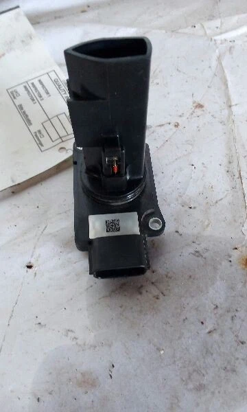 2012 Mitsubishi Lancer 4 Door Sedan Air Flow Meter 2.4 Liter 4 Cylinder - Image 2 of 4