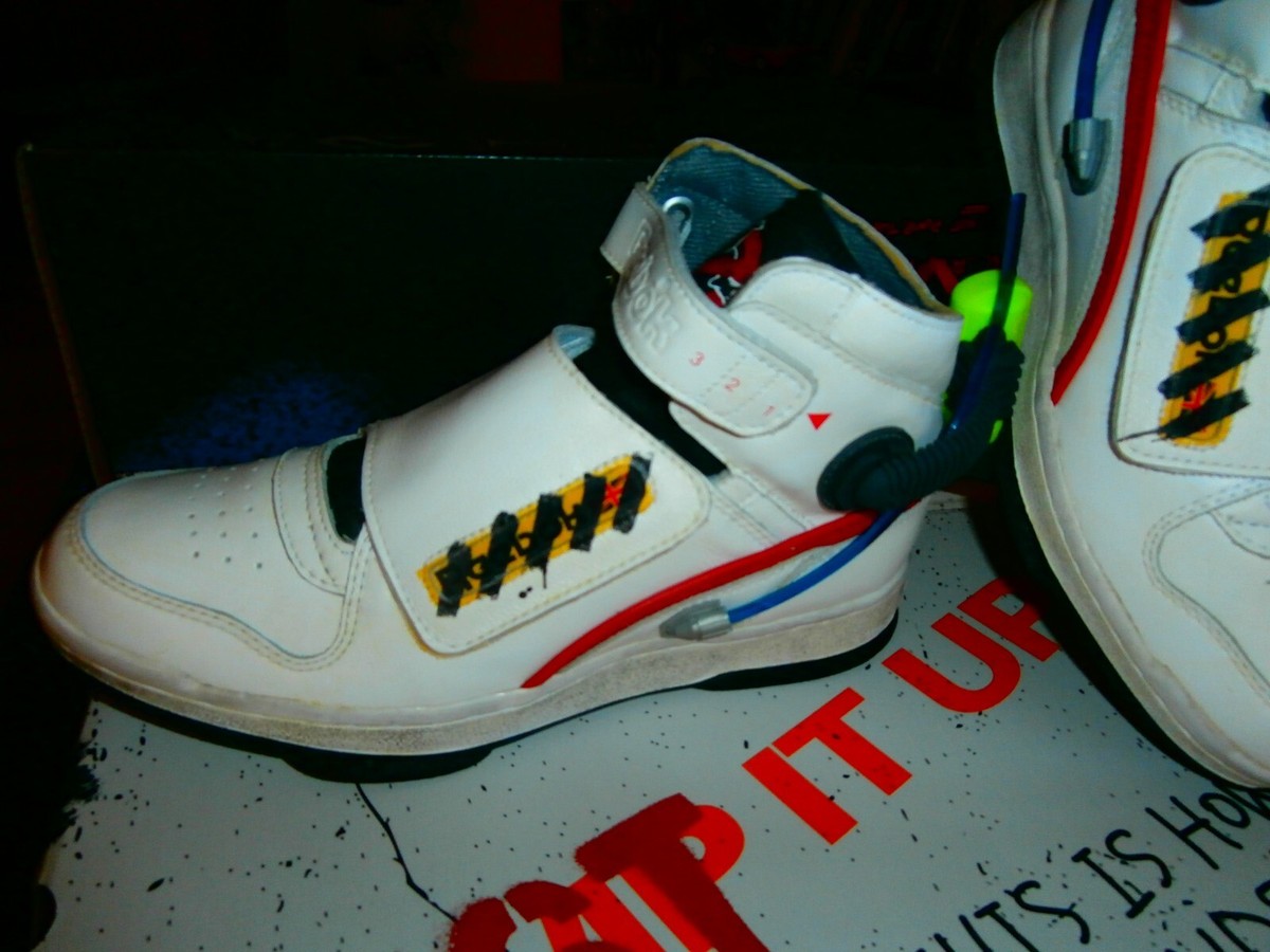 reebok ghost stomper