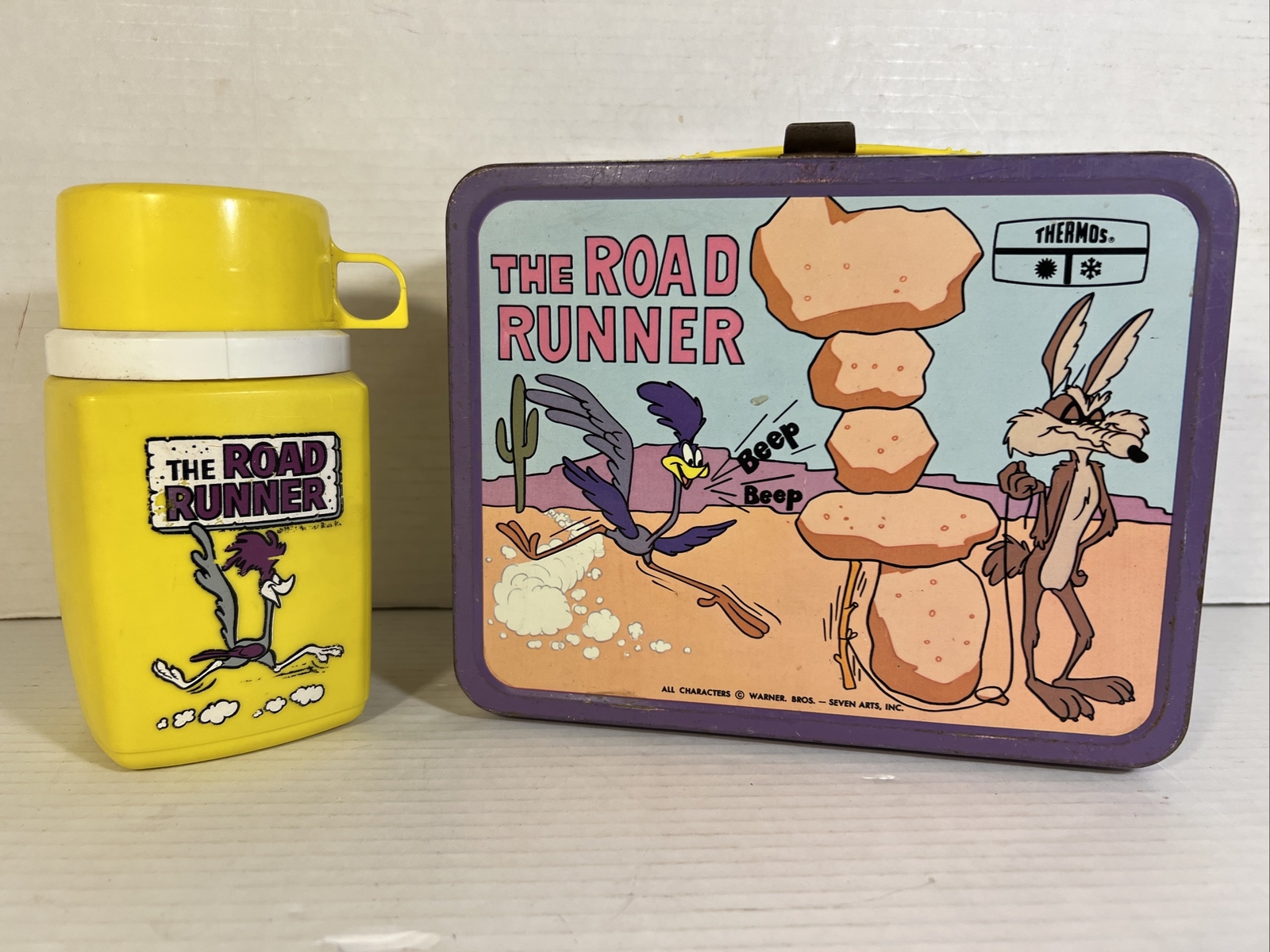 1970 Metal Road Runner Lunchbox Matching Yellow Thermos Lunch Box