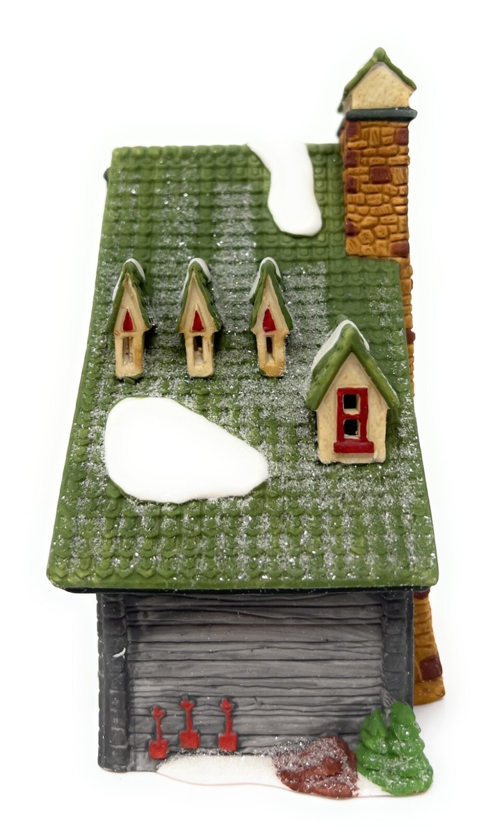 North Pole Series エルフのバンハウス Dept 56 North Pole Collection 