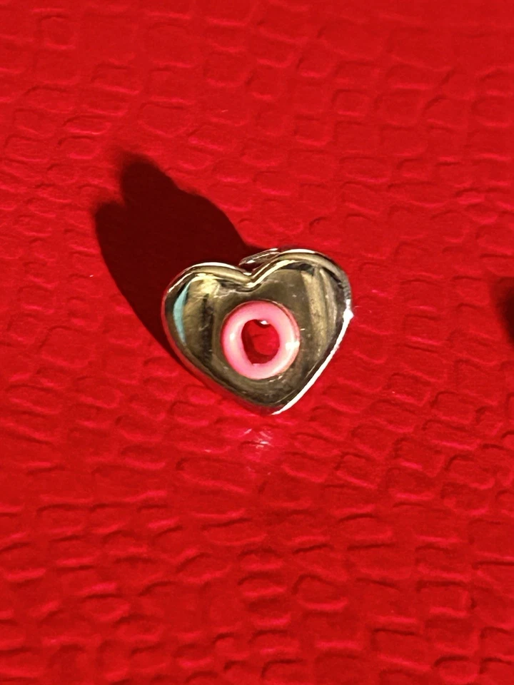 Pendientes Marc Jacobs Post Agujero Corazón Tachuela Plata Foto 3 de 4