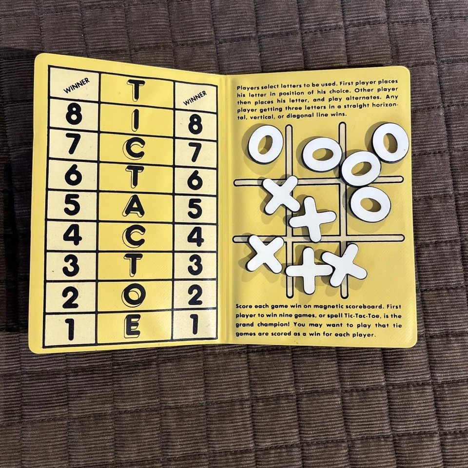Vintage magnetic Tic Tac Toe game - Image 4 of 4