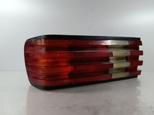 Rückleuchte links Mercedes Benz S-Klasse w126 Rücklicht links 0053316R38