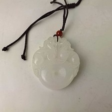 An jade pendant, natural white jade Pi Xiu necklace pendant