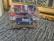 Pixar Disney Cars 2 Brent Mustangburger-Coche fundido a presión en estuche transparente. ¡Ver fotos!!