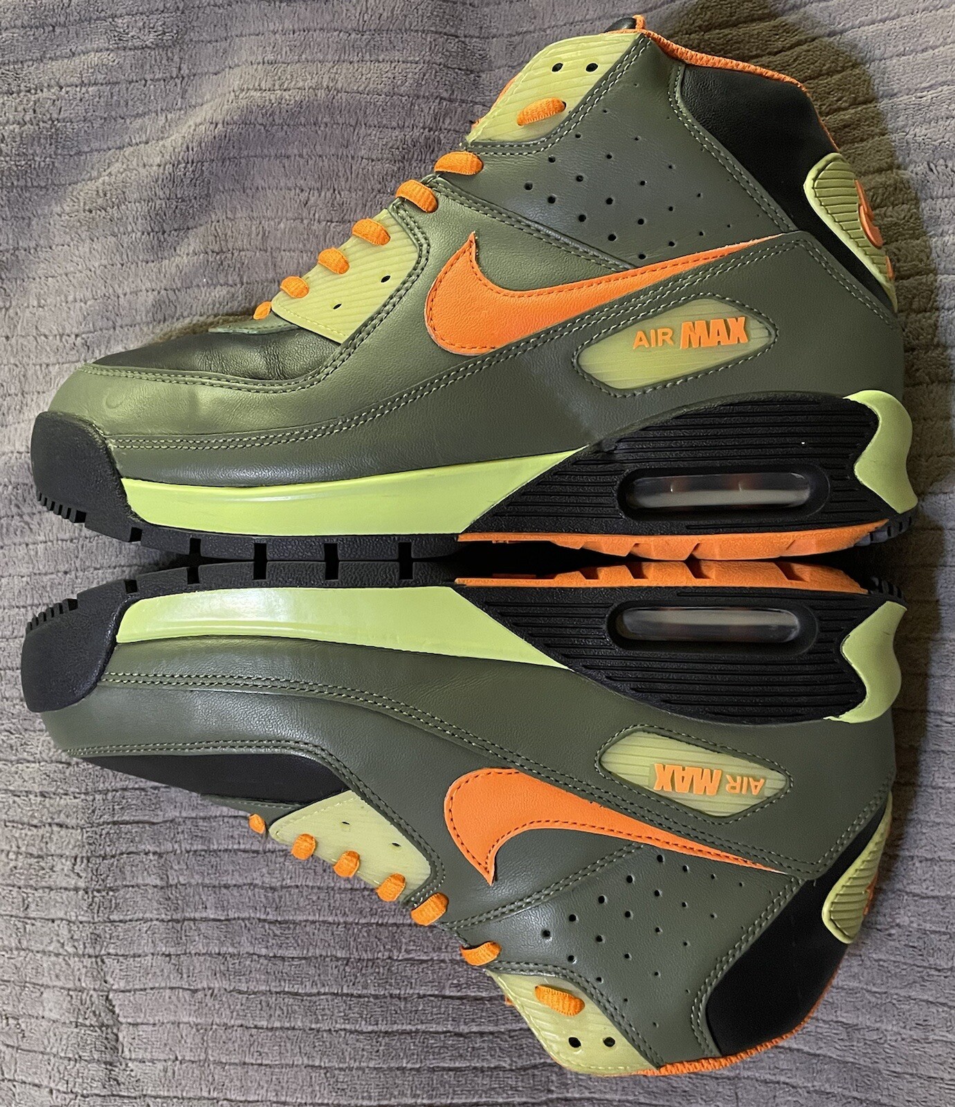 green and orange nike air max