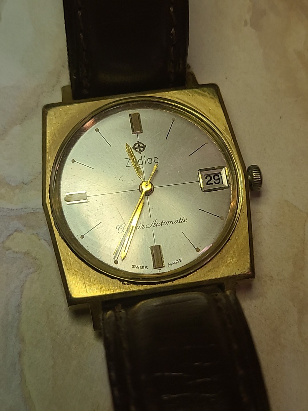 Vintage ZODIAC "Corsair" 1960's Swiss Automatic Retro Men's Watch W/ Date !!
