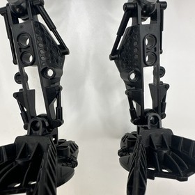 Lego Bionicle: Toa Mahri Nuparu (8913) -w/ Manual -No Bullets or Tube Great 1093