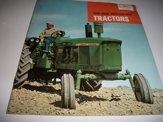 1965 JOHN DEERE 2510 3020 4020 row crop Tractors showroom farm brochure