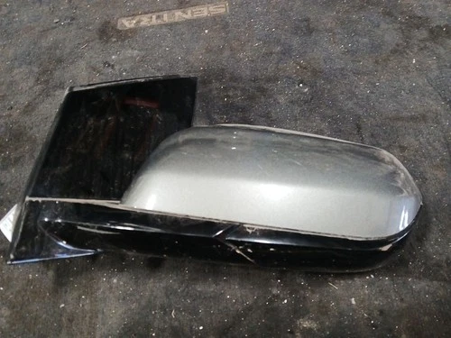 Driver Side View Mirror With Heated Dlw Opt Ukc Fits 16-18 VOLT 3102677