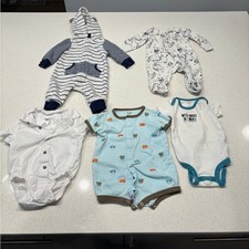 Carter  s 5 piece bundle - 3 month