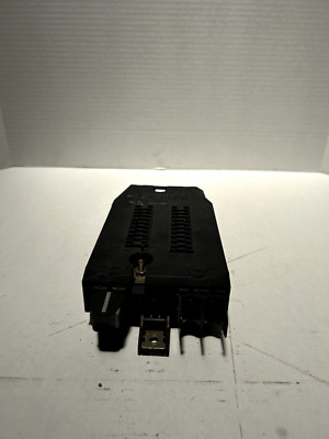 Mercedes-Benz Sprinter Fuse Box (901-540 01 50)