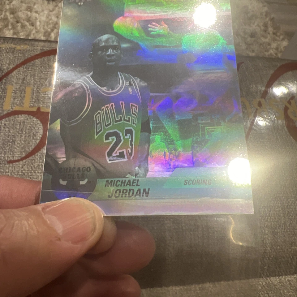 🔥1992 Upper Deck MICHAEL JORDAN #EB1 RARE HOLOGRAM International 🔥1201 - Image 4 of 4