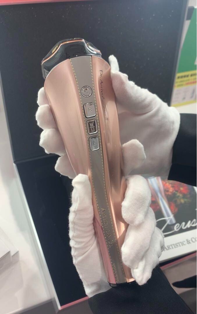 【クリムゾン】Dr.Arrivo ZeusⅡ 家庭用高級美顔器 Dr.Arrivo ZeusII (ドクターアリーヴォゼウス2