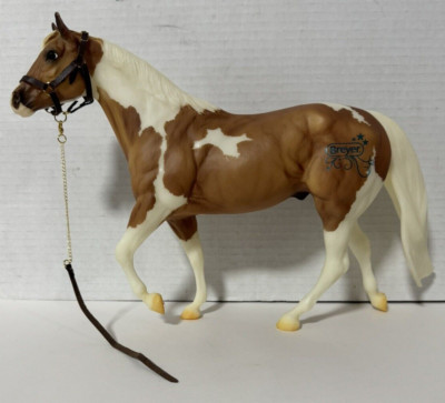 Breyer KING Trixie Chicks Trick Horse model #1803 Chestnut Pinto SHS 2018-19 1:9