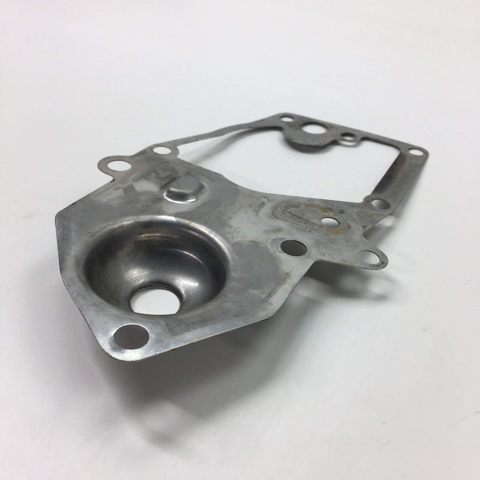 306210 Evinrude Johnson 18HP Outboard Motor Exhaust Baffle Plate