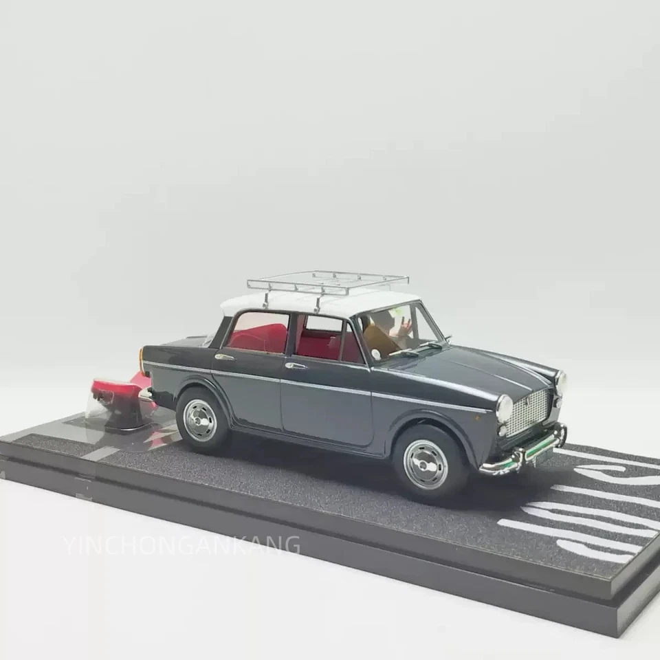 CLC 1:18 Fiat 1100D 1981 Movie Resin Collectible - Image 4 of 4